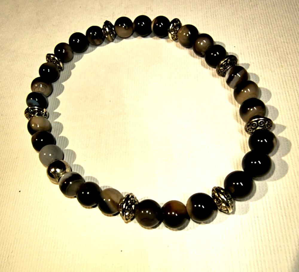 1517. Beaded Stretch Gem Bracelet